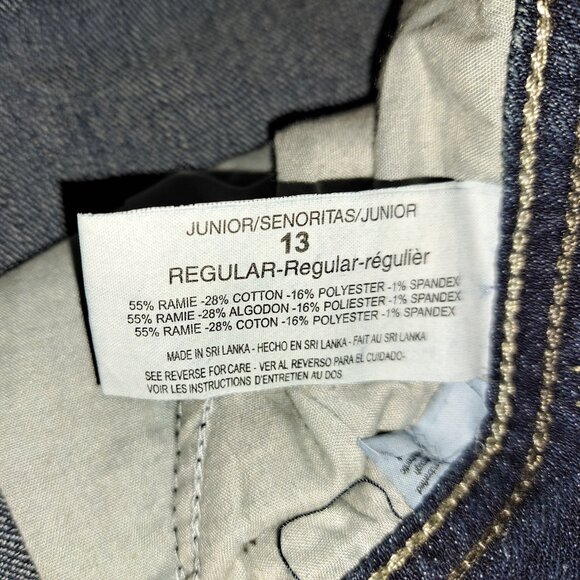 L.e.i  Jeans Ashley Lowrise Distressed Capris w/Rhinestone Embellishments NWT - Picture 2 of 11